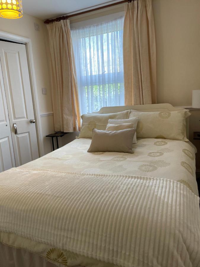 Caris Guest House Southend-on-Sea Esterno foto