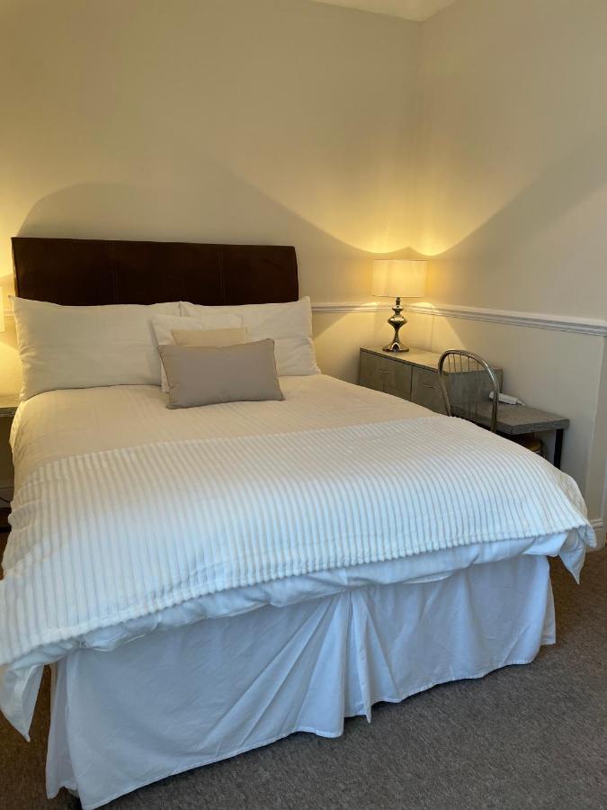 Caris Guest House Southend-on-Sea Esterno foto